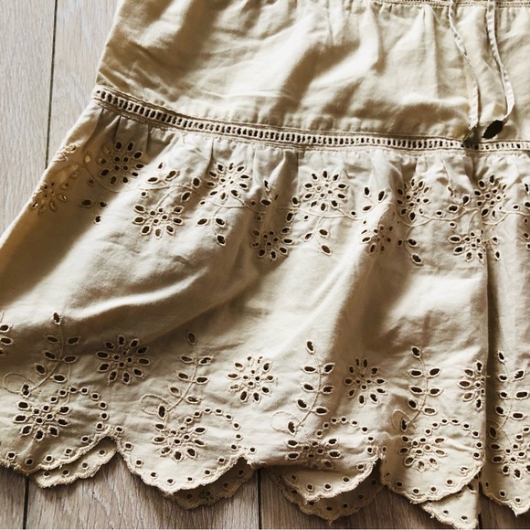 American Eagle Outfitters Y2K Lace Tiered Mini Skirt Size 2 - Picture 9 of 9